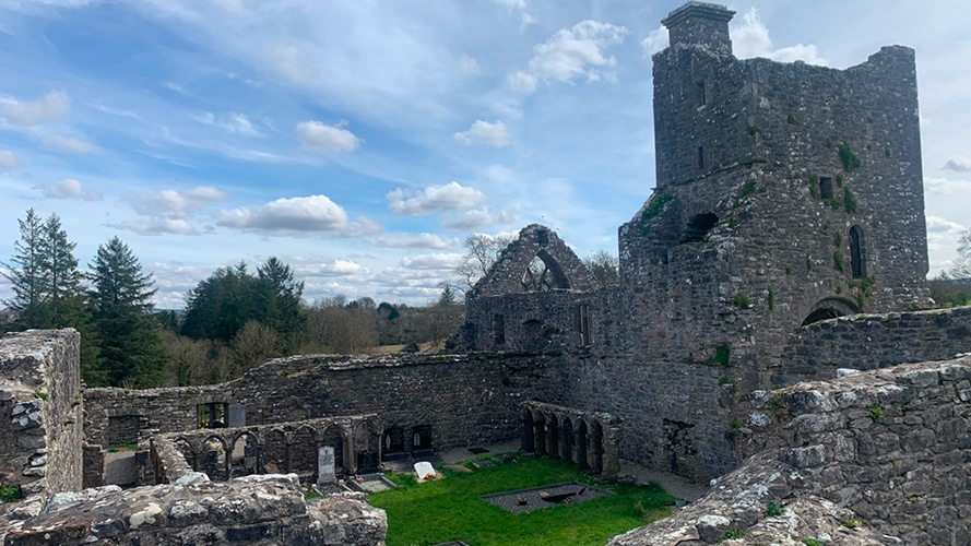 chusrch ruins on sligo tour
